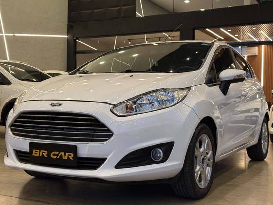 FORD FIESTA 1.5 S HATCH 16V FLEX 4P MANUAL FORD FIESTA 1.5 S HATCH 16V FLEX 4P MANUAL
